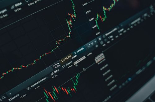 코스피 3000선 회복에도 개인만 2.7조 '팔자'? 놓치면 안 될 3가지 투자 통찰